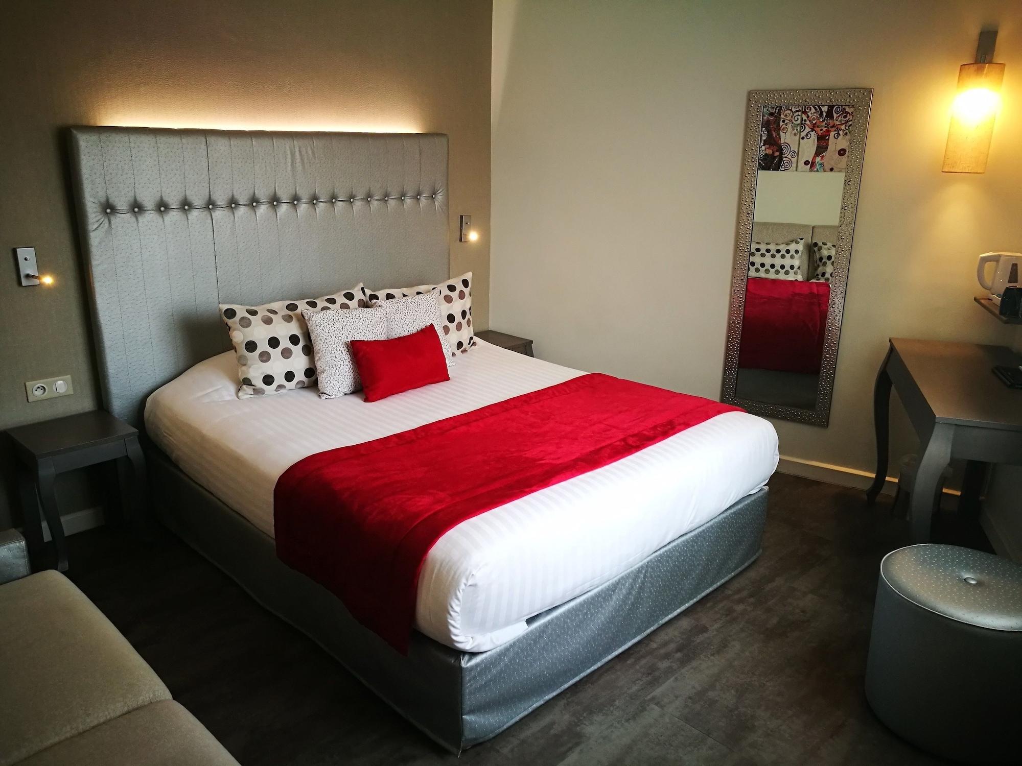 Nyx Hotel Independant Perpignan Centre Gare Екстериор снимка